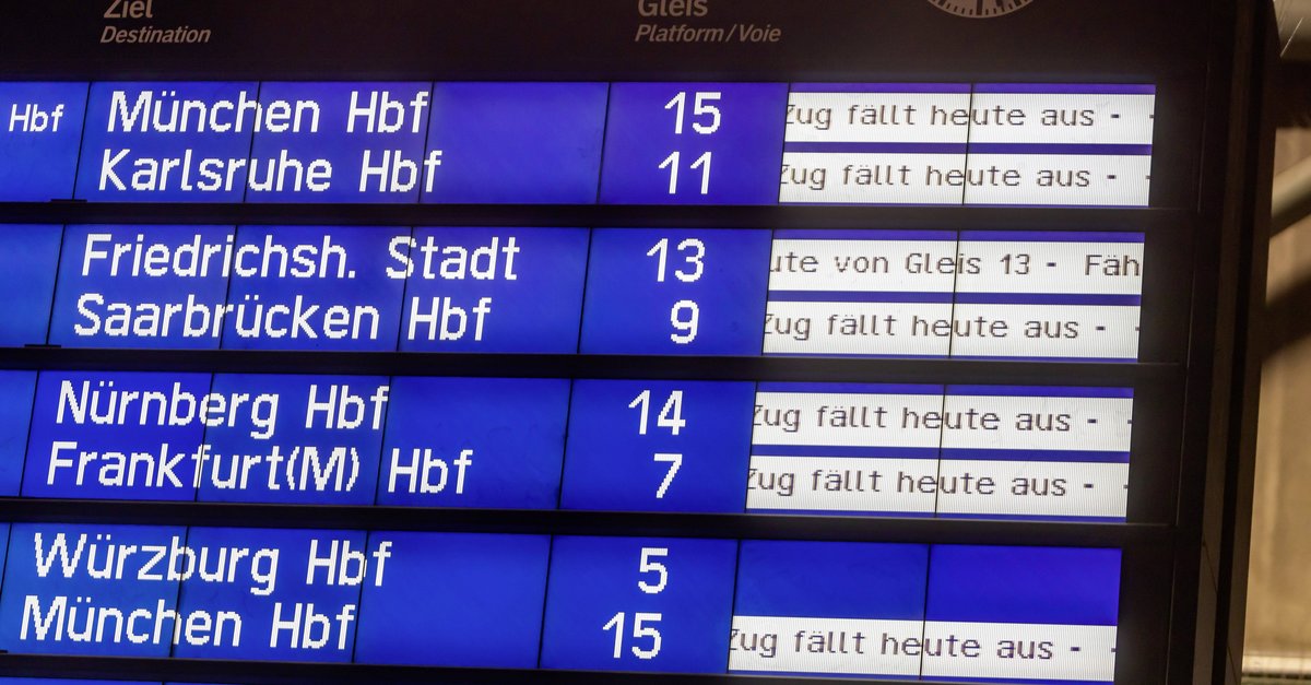 Deutsche Bahn Kommt Zu Sp T Letzte Bastion Der P Nktlichkeit F Llt