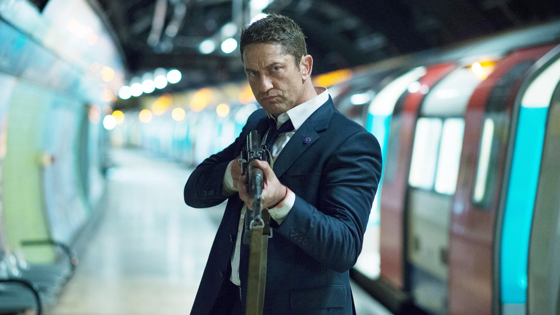 #Gerard Butler gibt Update zu „Night Has Fallen“: „Ich will der Tom Hanks der Actionfilme sein“