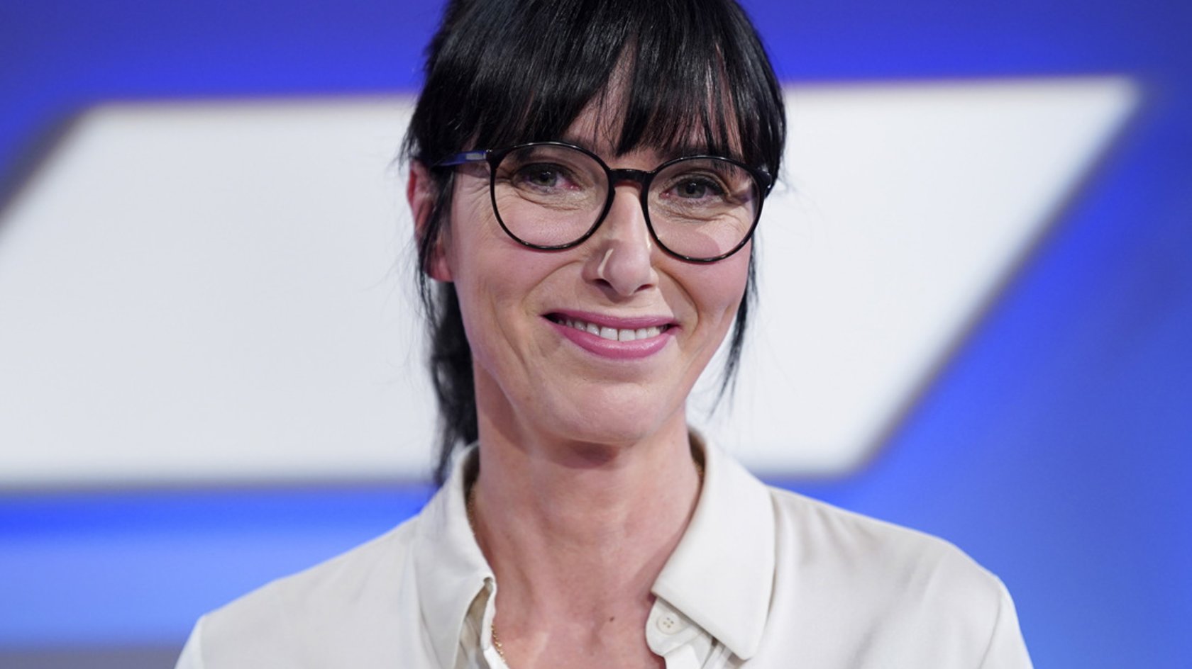 Fiasko bei „Bares für Rares”: Schmuck-Expertin liegt komplett daneben