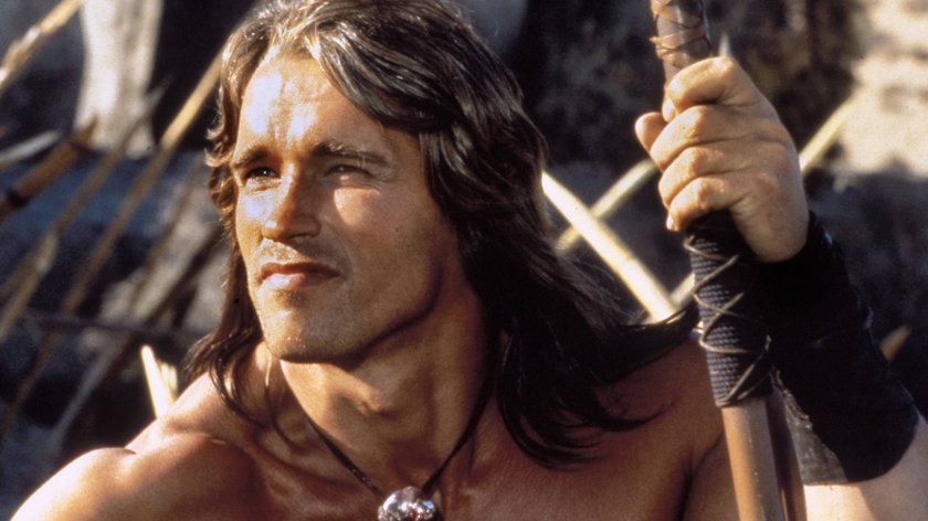 Starke Ansprache: Arnold Schwarzenegger greift zum „Conan“-Schwert und rechnet mit Trump ab