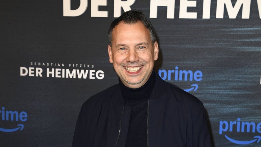 Habt ihr ihn erkannt? Sebastian Fitzek überrascht mit Cameo-Auftritt in Amazons „Der Heimweg“