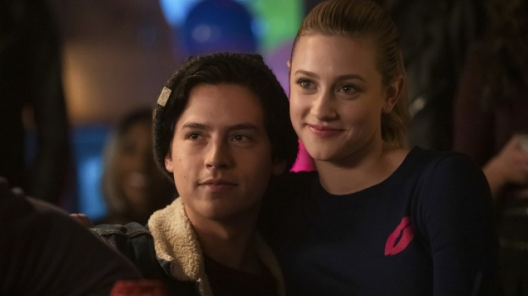 „Riverdale“ Staffel 3 Folge 10: Identität des Gargoyle-Königs enthüllt?!