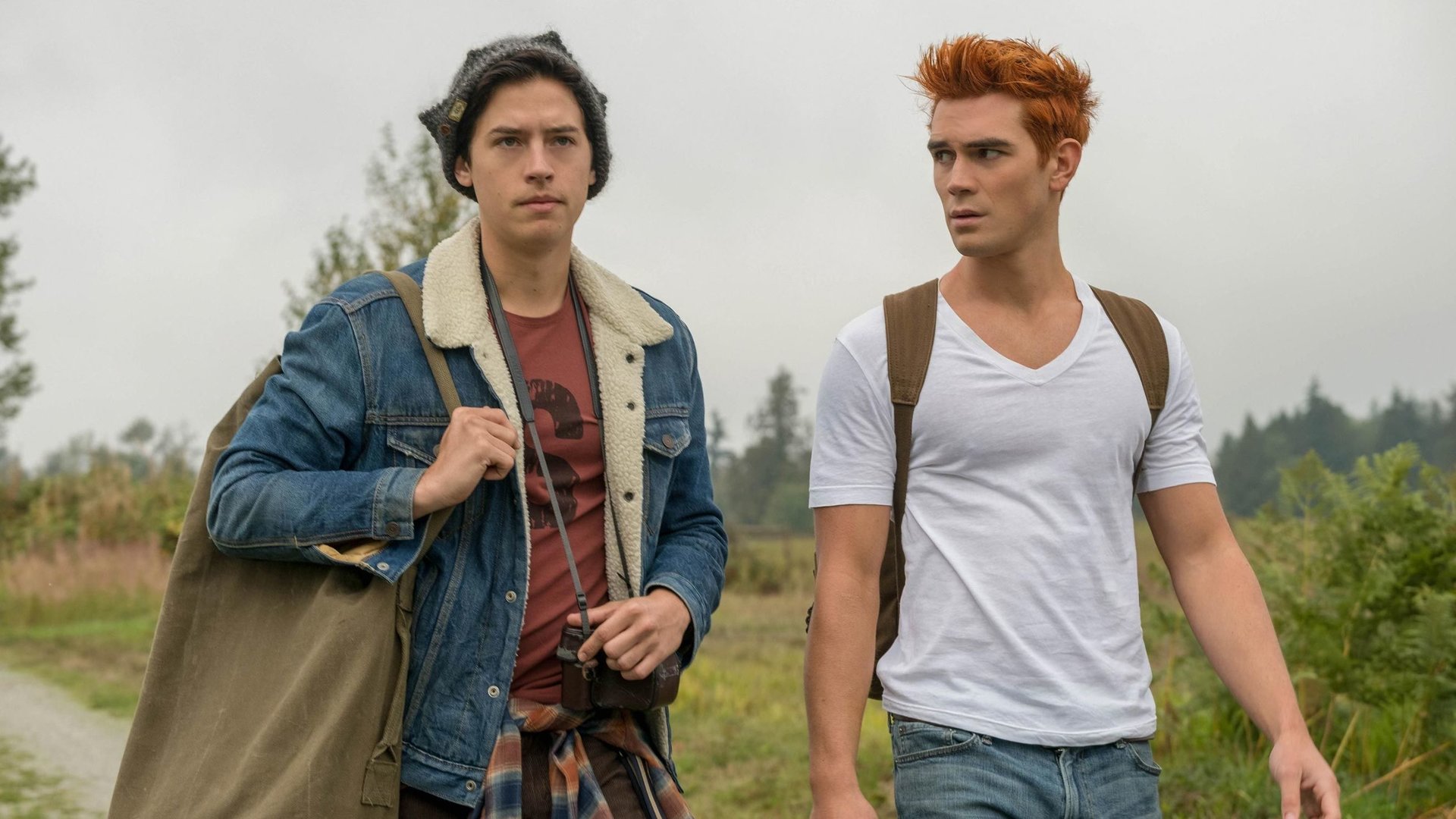 „Riverdale" Vorschau: Sterben Archie und Jughead im Feuer ...