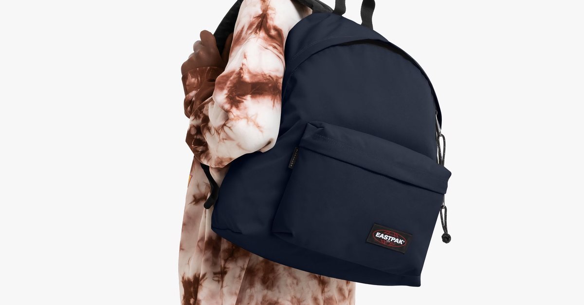 Eastpak at a ridiculous price: Amazon sells off cult backpack