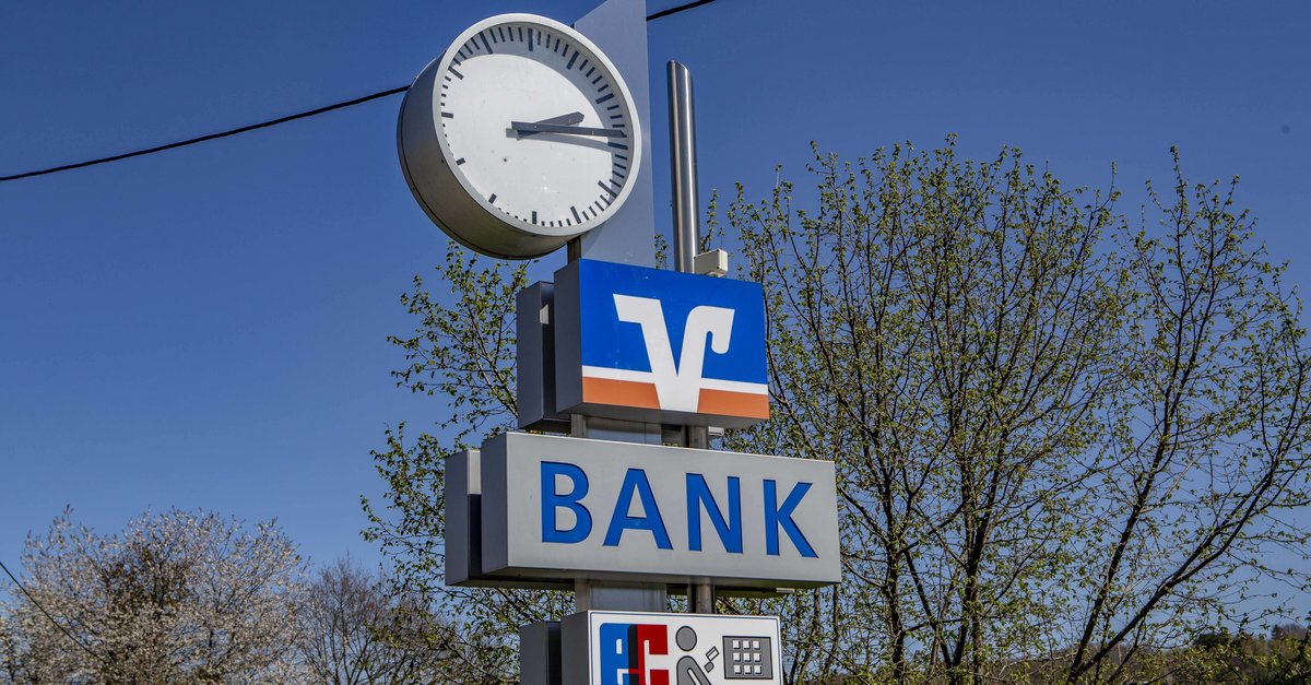 Erste Bank in Deutschland vollzieht radikalen Schritt