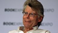 Horror-Meister Stephen King hasst sich selbst – Grund dafür ist diese neue Neo-Western-Serie