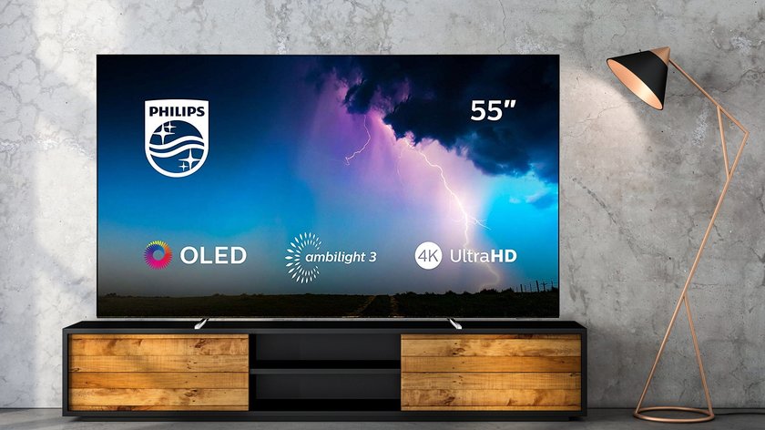 55 Zoll OLED-TV jetzt günstiger: 4K-Fernseher mit Ambilight zum Top-Preis
