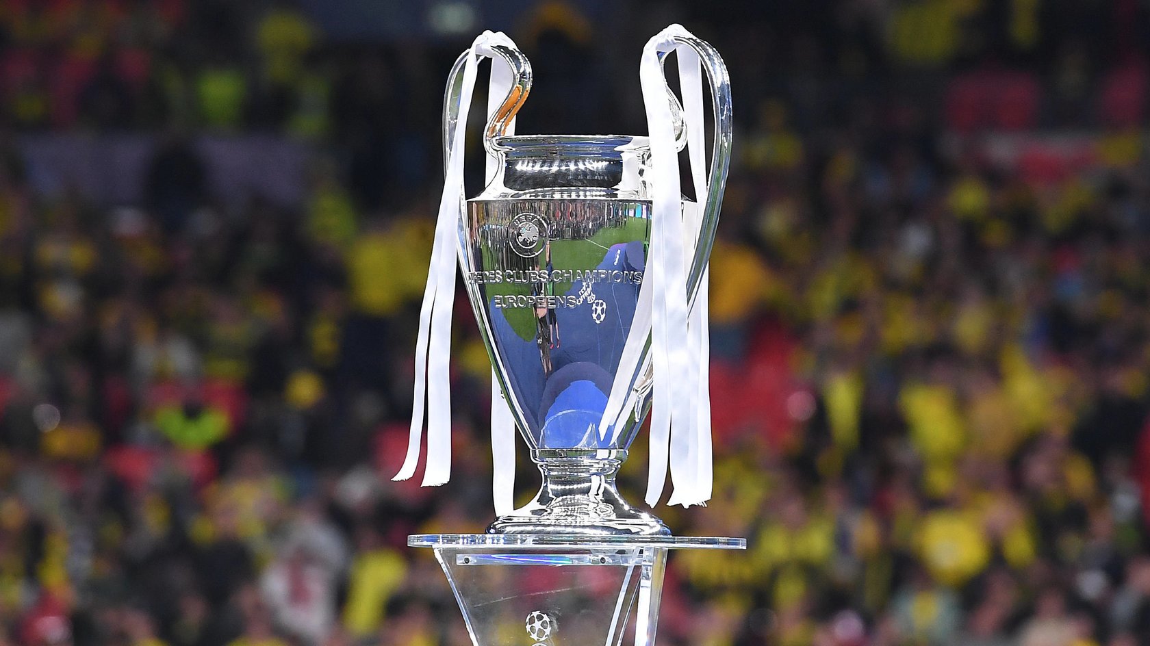 Champions League auf Amazon Prime & DAZN: Wer zeigt heute Inter Mailand vs. FC Barcelona?