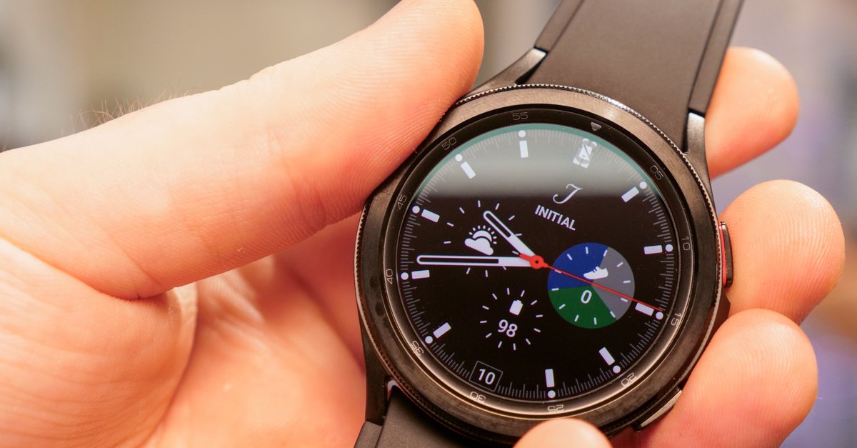 That’s how long smartwatches receive software updates