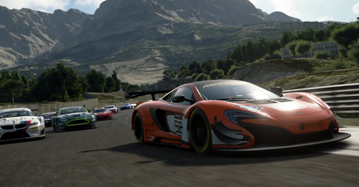 4 player racing game ps4