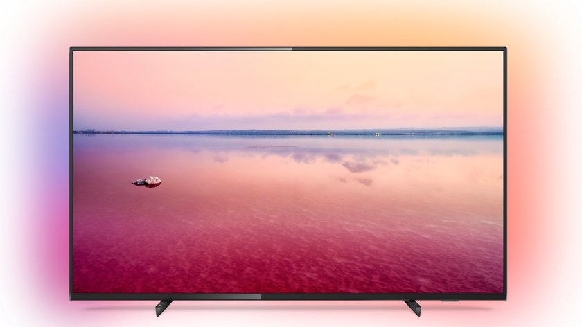 Gigantischer Philips-Fernseher mit 3-seitigem Ambilight bei Saturn zum Bestpreis