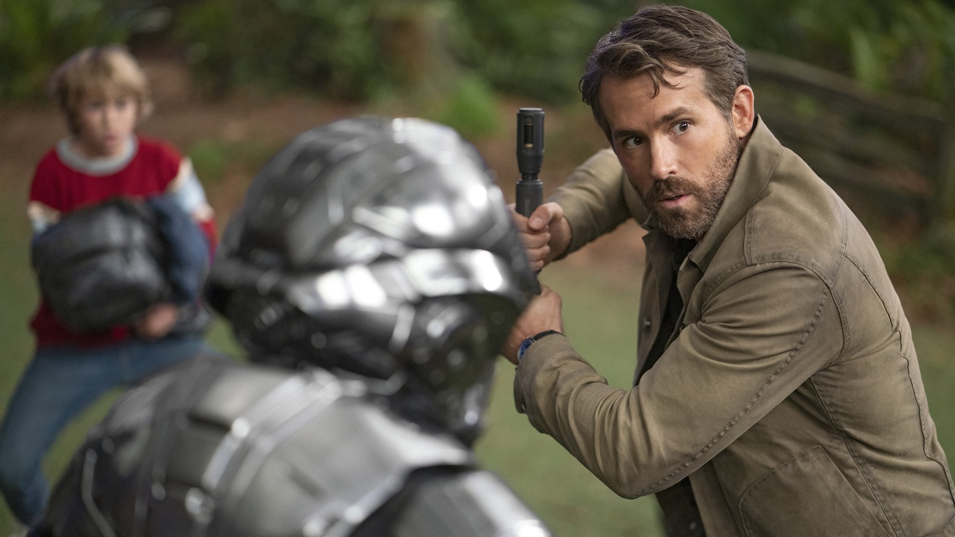 #Anspielung in neuem Netflix-Film „The Adam Project“: Marvel-Figur verfolgt Ryan Reynolds
