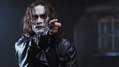 The Crow Brandon Lees Familie Erinnert Sich Am Todestag An Sein Zu Fruhes Ableben Kino De