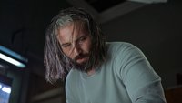 Yuri aus „Brick“: Diese beiden Netflix-Serien mit Schauspieler Murathan Muslu gehören noch auf eure Watchlist