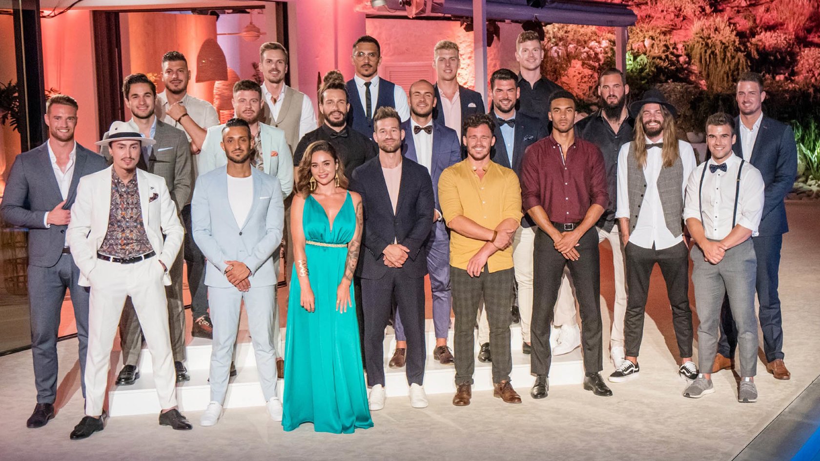 Wie peinlich: „Bachelorette“-Kandidat Adriano blamiert sich schon in erster Folge