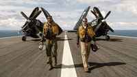 Neue Fliegeraction nach „Top Gun: Maverick“: Marvel-Star glänzt in dramatischem „Devotion“-Trailer