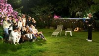 „Das Sommerhaus der Stars“: Vermeintlicher Messerangriff auf Emma sorgt für Drama