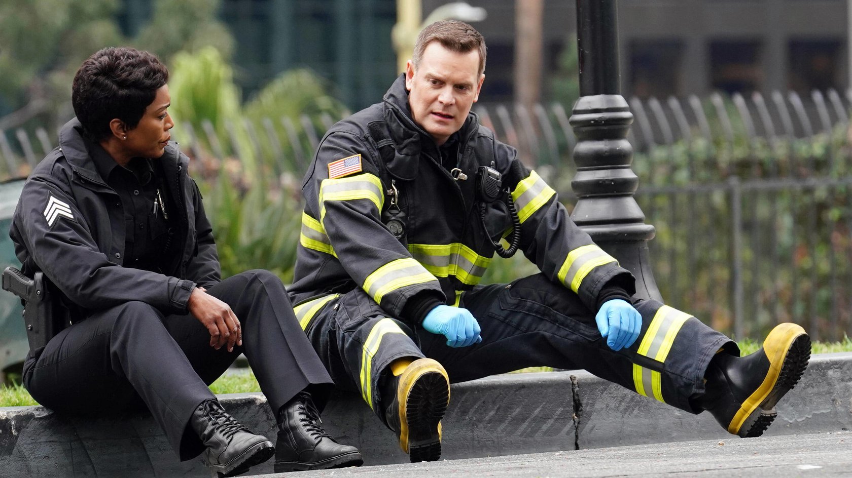 „9-1-1“ Staffel 6: Episodenguide – alle Folgen im Stream auf Disney+