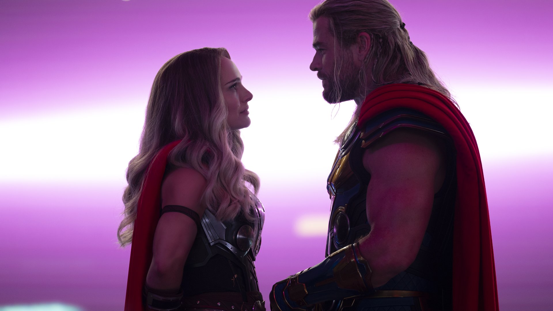 #„Thor 4“-Versprechen: Blanker Hintern des Marvel-Stars wird komplett unzensiert gezeigt