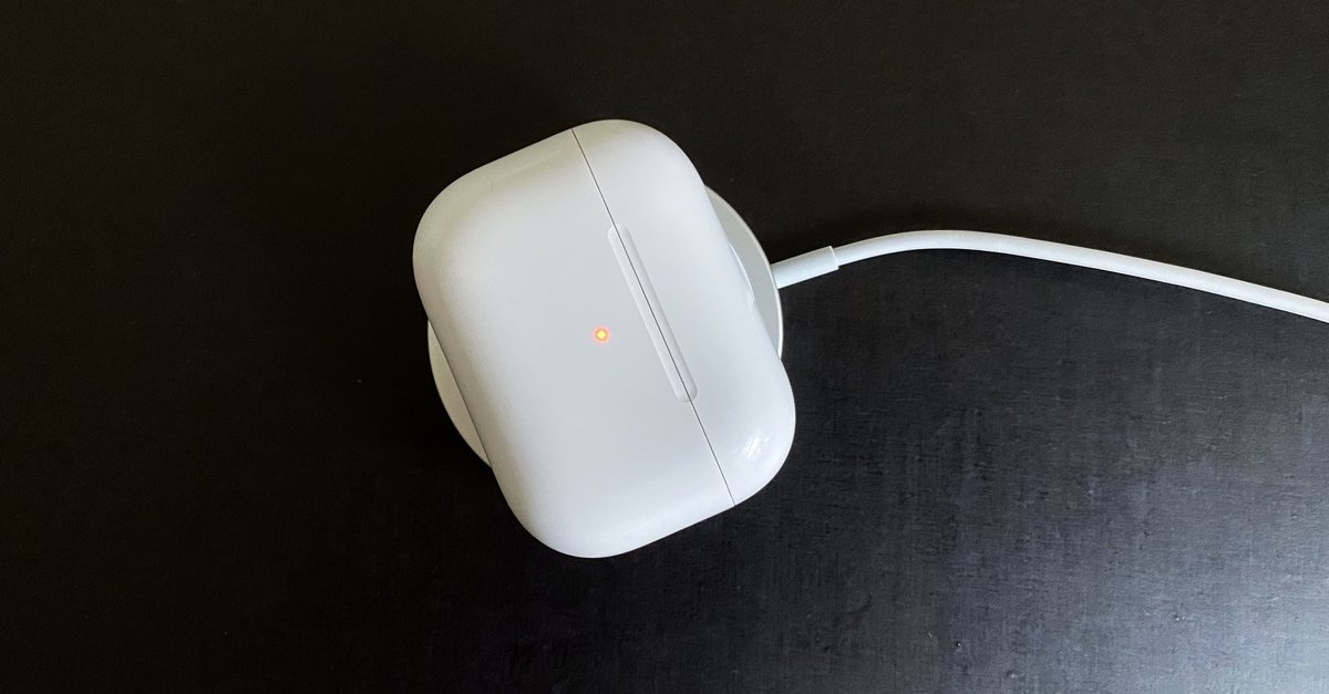 AirPods Pro available with new connector