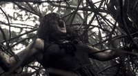 Horror-Highlight in 2023: „Evil Dead Rise“-Bild gleicht einem Todesurteil für „Vikings“-Star