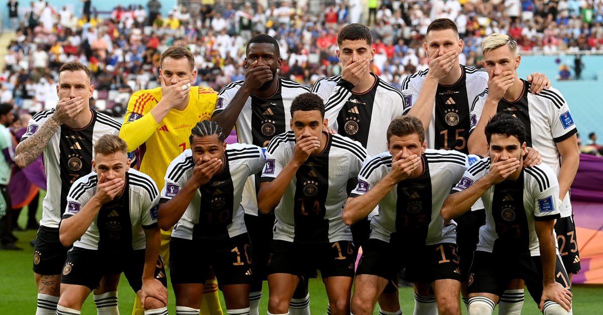 This is how the internet amuses itself about FIFA, DFB & the World Cup