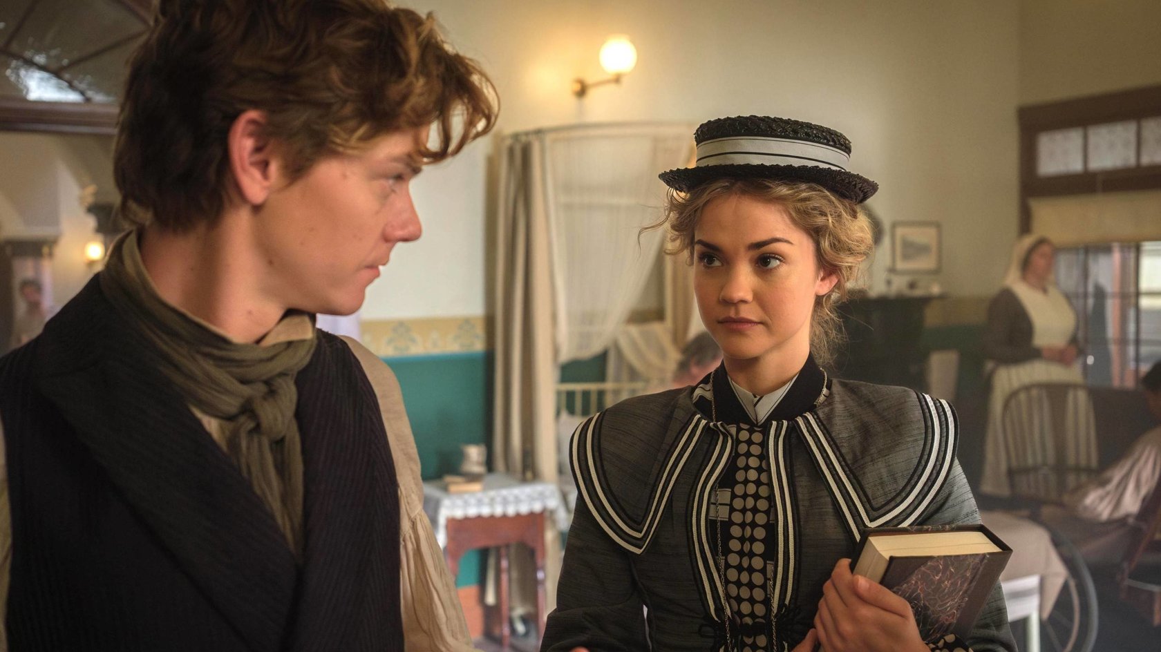 Nicht auf Netflix: Diese tolle Serie ist die perfekte Kombination aus „Bridgerton“ und „Outlander“