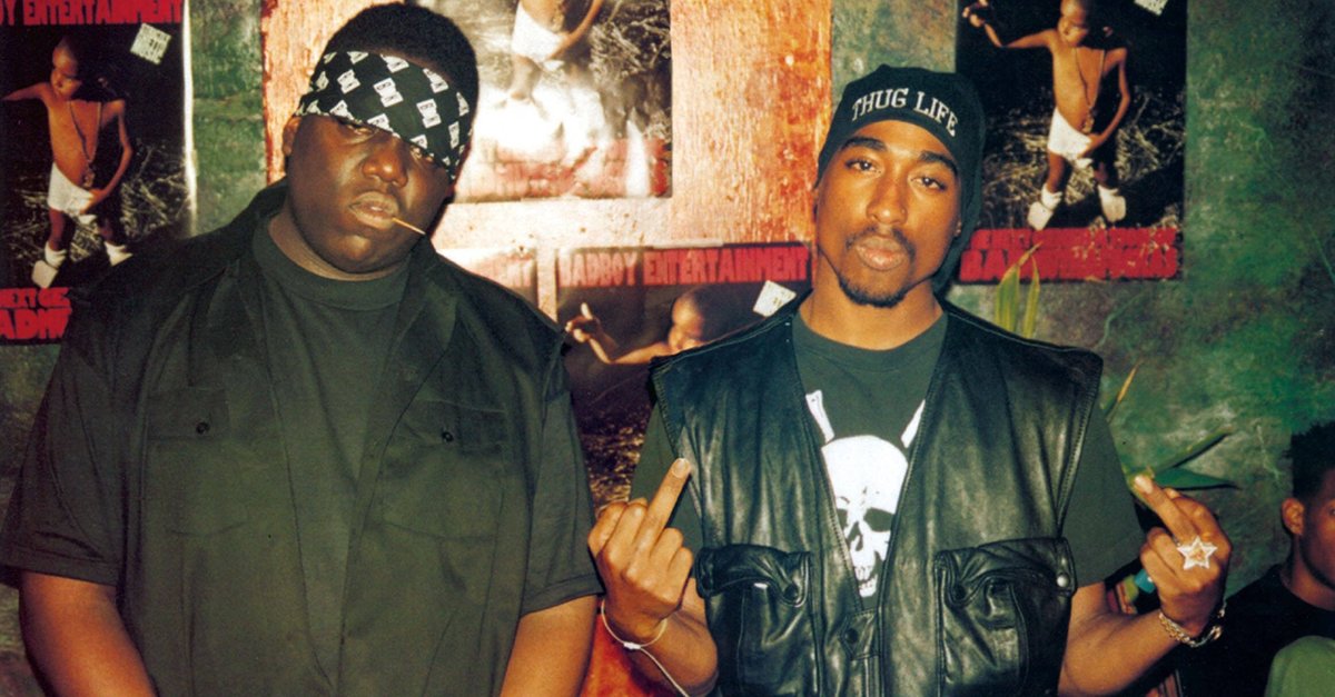 „Tupac lebt“: Die Theorien um den Tod des Rappers