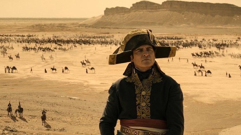 Jetzt im Kino: Lohnt sich Ridley Scotts Epos „Napoleon“ mit Joaquin Phoenix? [Kritik]