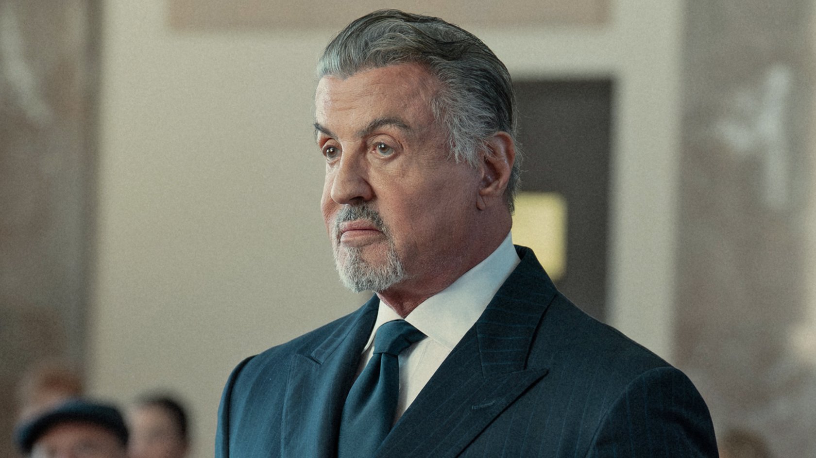 „Yellowstone“-Schöpfer erhält nächstes Serien-Universum: Crime-Saga dreht sich um Sylvester Stallone & Marvel-Legende