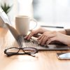Windows 10/11: Uhrzeit & Datum in der Taskleiste ausblenden