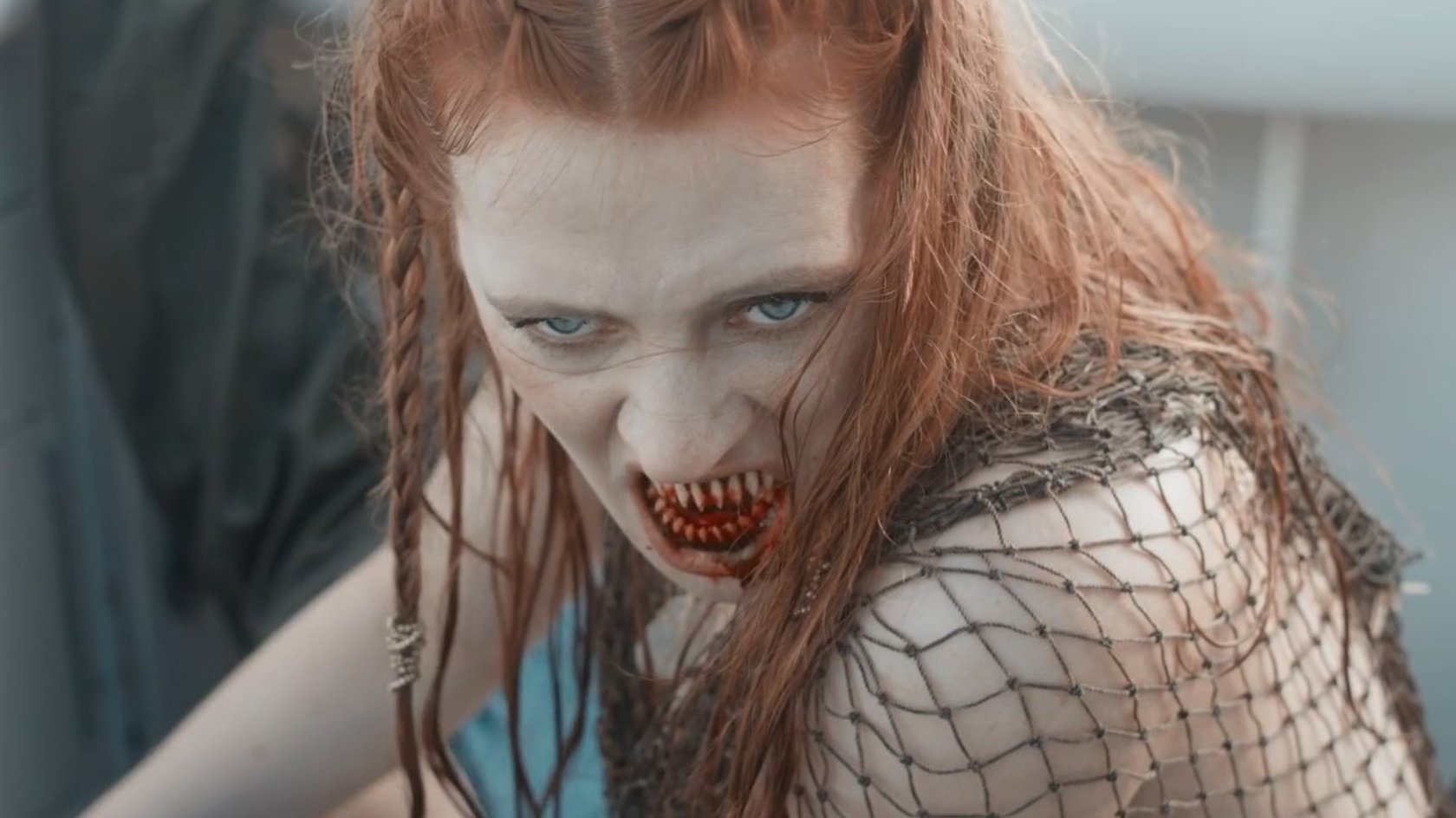 Absolut keine Disney-Prinzessin: Seht den ersten düsteren Horror-Trailer zu „The Little Mermaid“