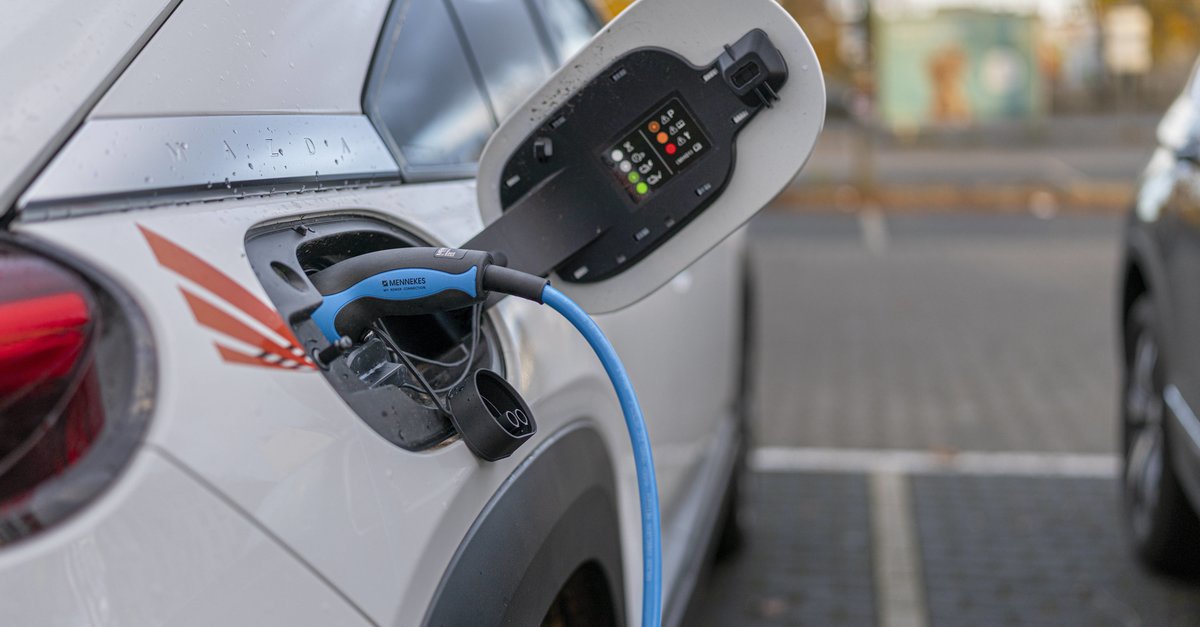 E-Autos von A bis Z: Was Käufer und Fahrer über Elektroautos wissen müssen