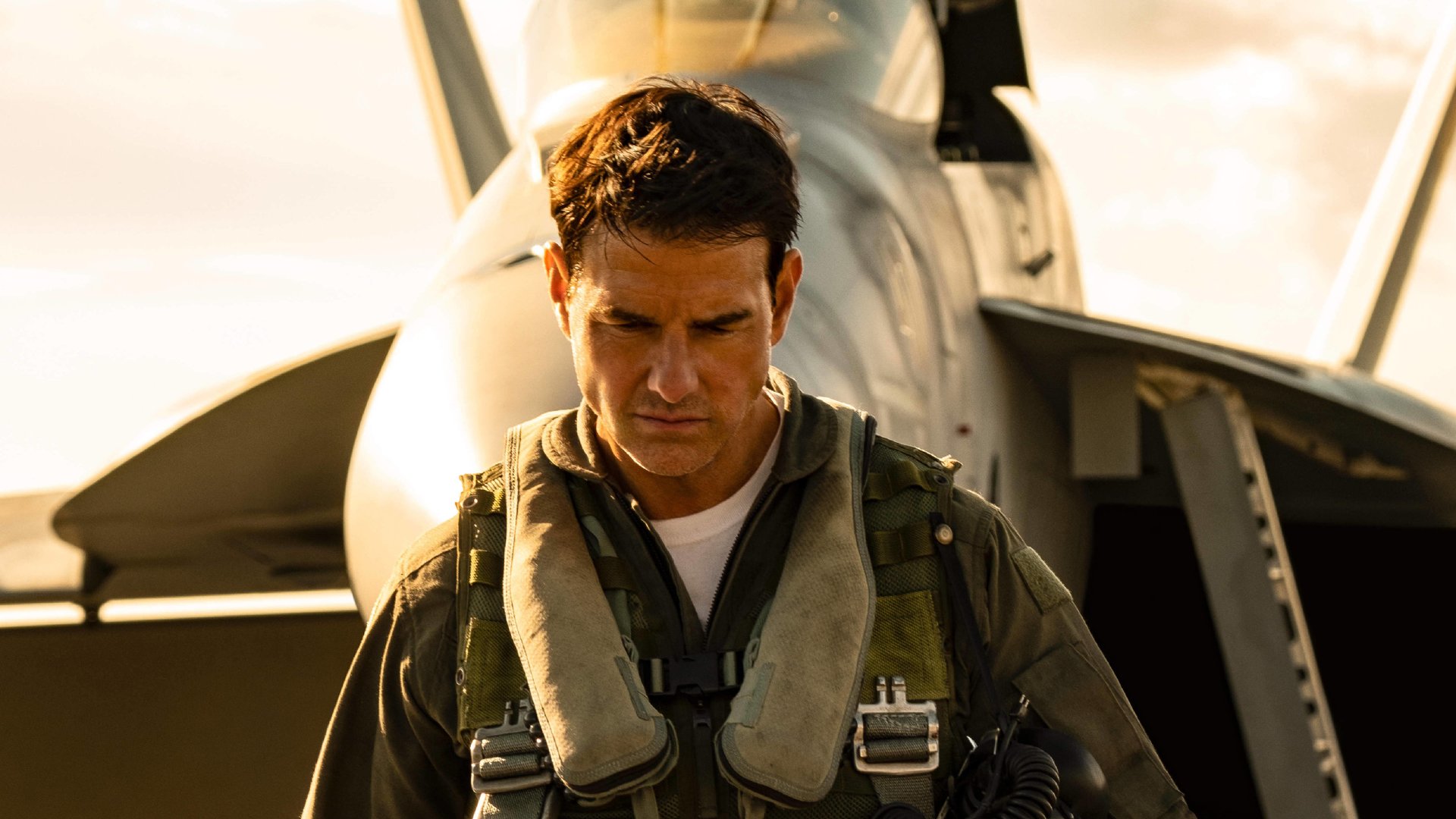 #Alter Rekord pulverisiert: Tom Cruise gelingt mit „Top Gun: Maverick“ der Höhepunkt seiner Karriere