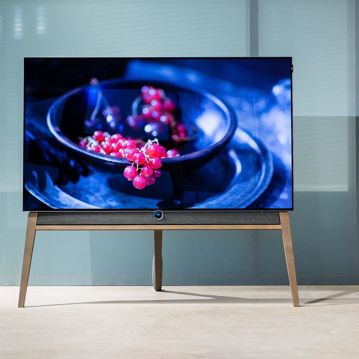 OLED Ultra. Лучшие телевизоры 43 дюйма цена качество