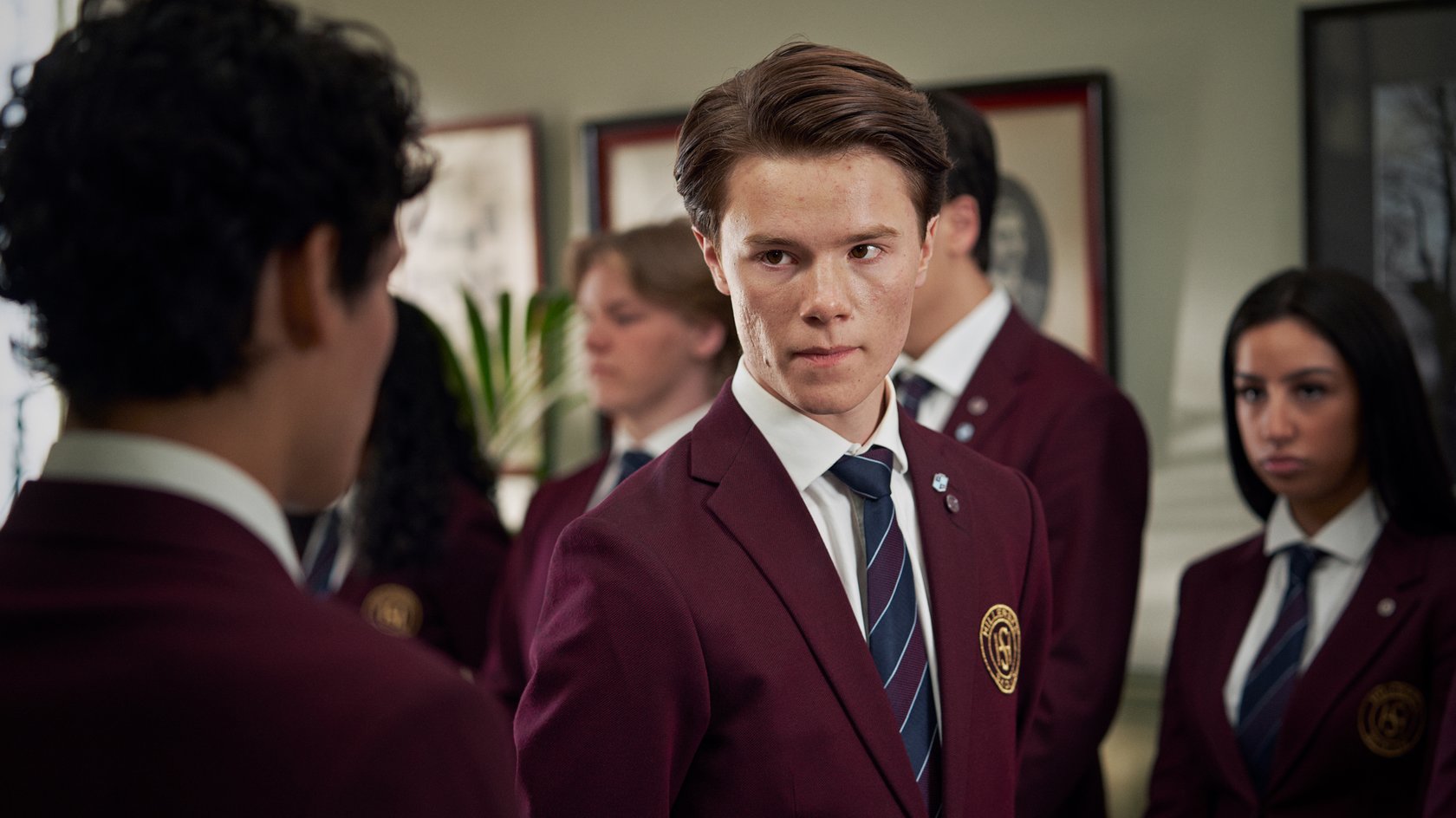 „Young Royals“ Staffel 2 ab sofort im Stream auf Netflix: Episodenguide und alle Infos