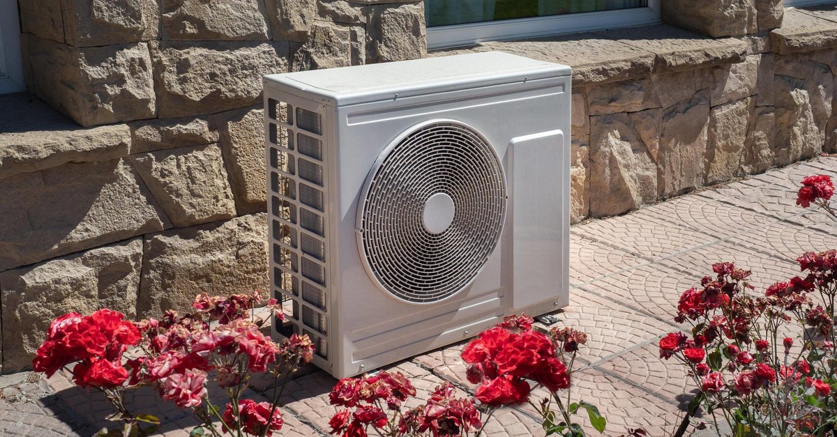 Heat pump or gas heating?  There is a clear cost winner