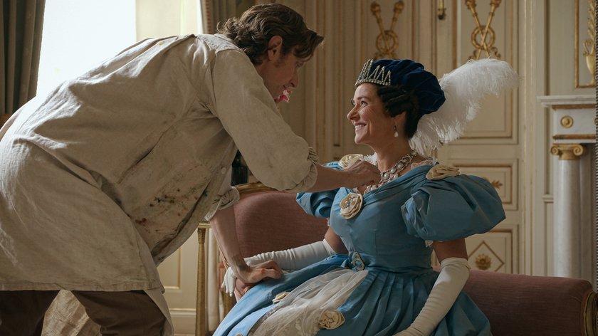 Jetzt auf Netflix: In dieser Historienromanze à la „Bridgerton“ wirkte eine echte Königin mit