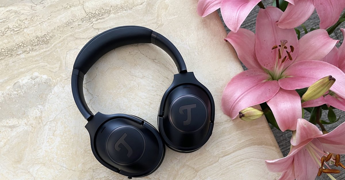 Best Bluetooth Headphones 2022: Over-Ear