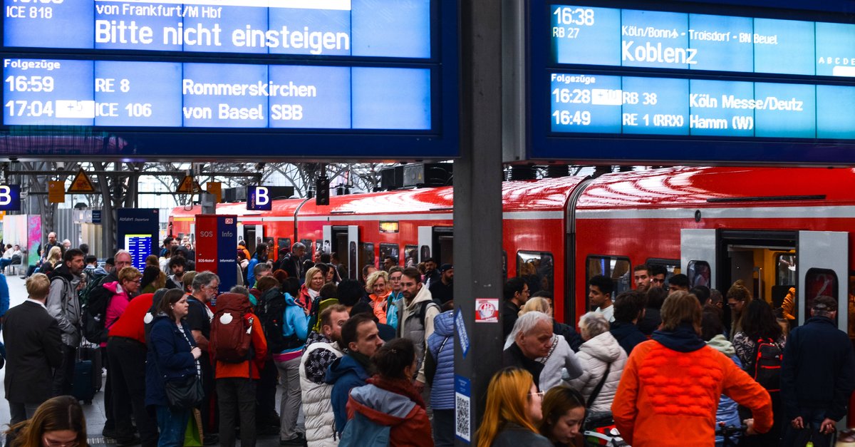 49-Euro-Ticket ausdrucken oder per Screenshot zeigen – darf man das?