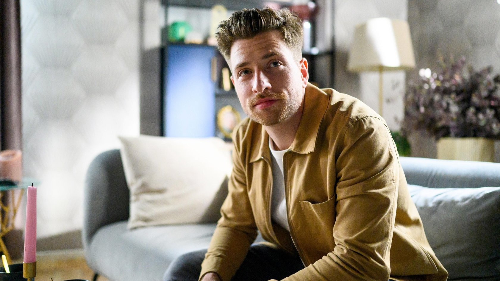 Noch ein unerwartetes Comeback bei AWZ: Dominik Flade kehrt als Yannick zurück
