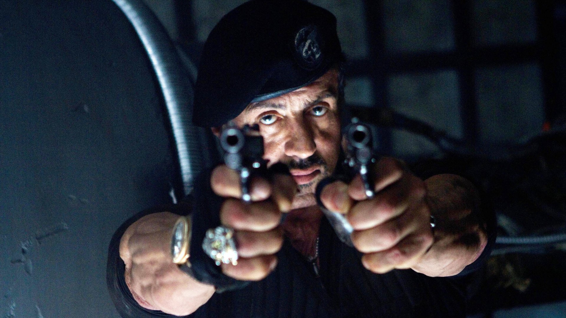 #Schock für Sylvester Stallone am „Expendables“-Set: Beinahe-Unfall mit Knarre beim Actiondreh